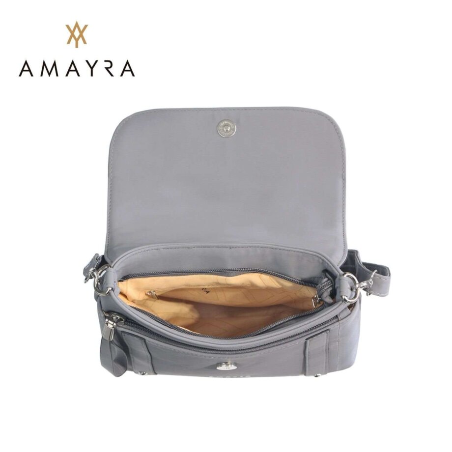 Cartera Amayra con opción a mochila gris.