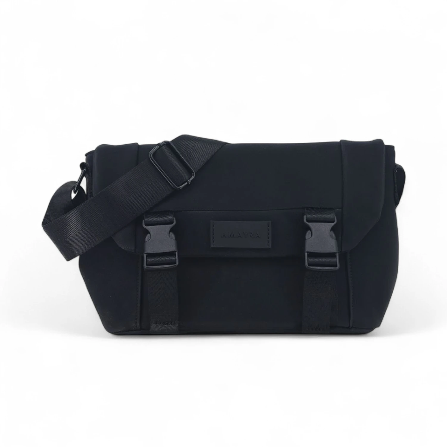 Cartera Amayra bandolera microfibra negra.