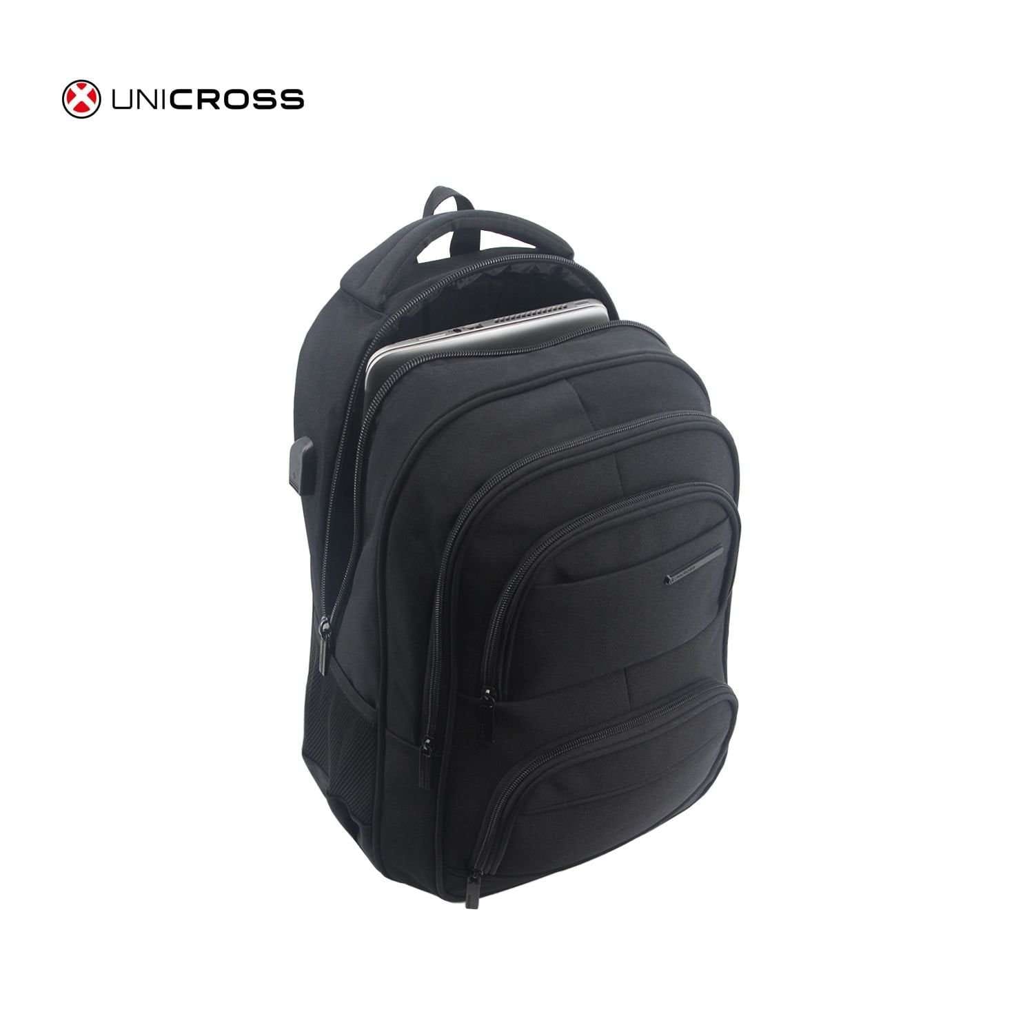 Mochila Unicross porta notebook 19" negra.
