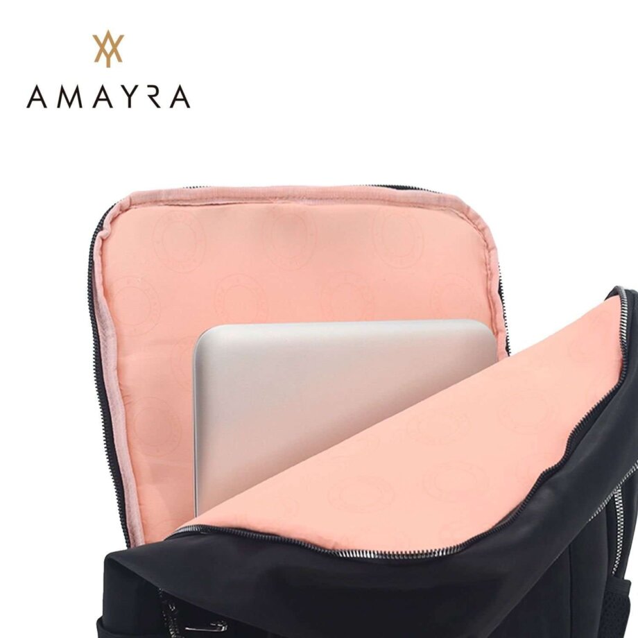 Mochila Amayra  porta notebook negra.
