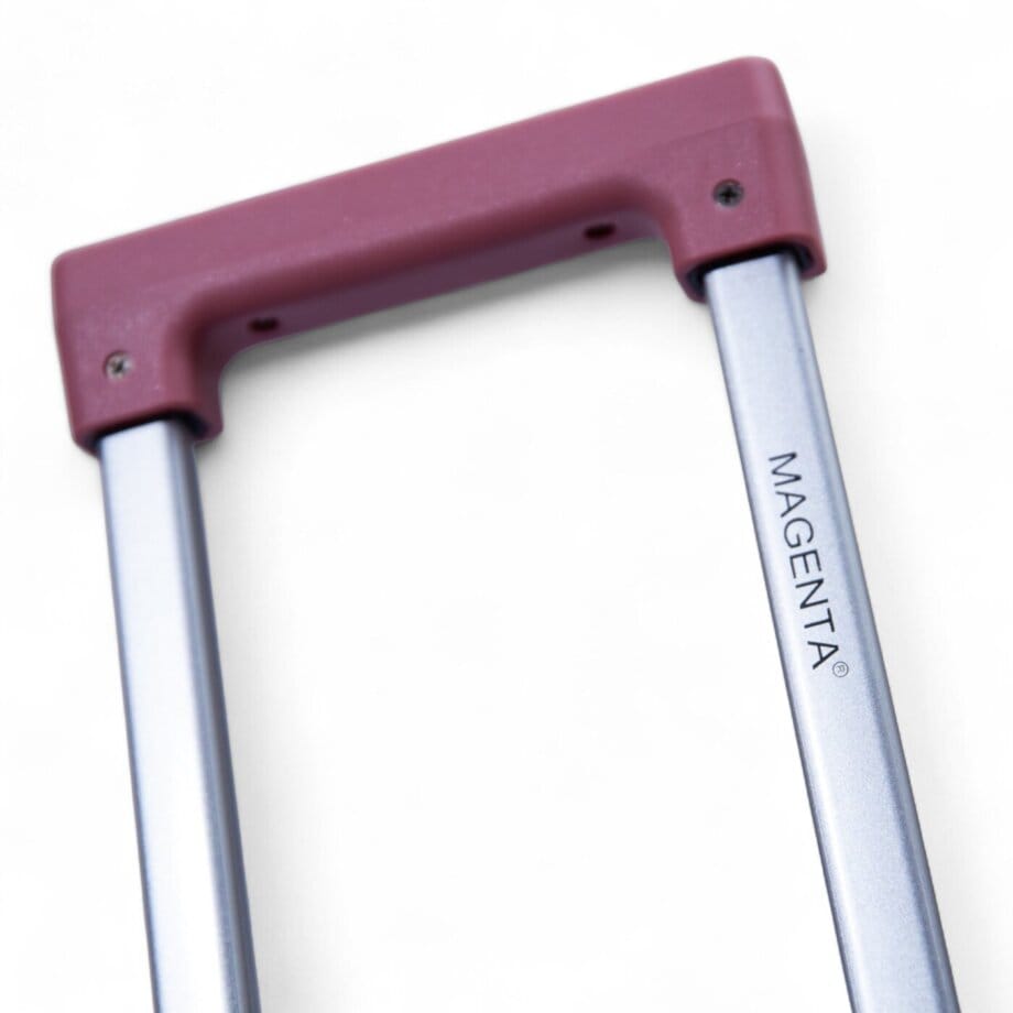 Valija Magenta polipropileno mediana 24" rosa.