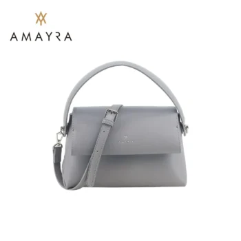 Cartera Amayra Bandolera Con Tapa Color Azul Claro.