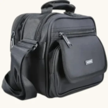 Morral Bag Cherry Múltiples Divisiones Tela Negra