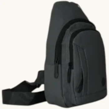 Mochila Cruzada Ona Saez eco cuero.