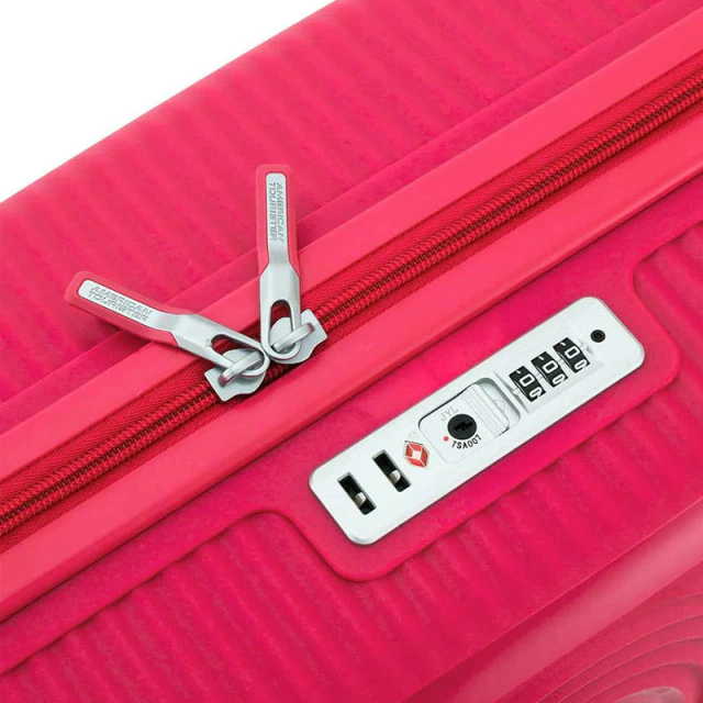 Valija American Tourister Curio 55cmP/Cabina Color Rosa Fuerte